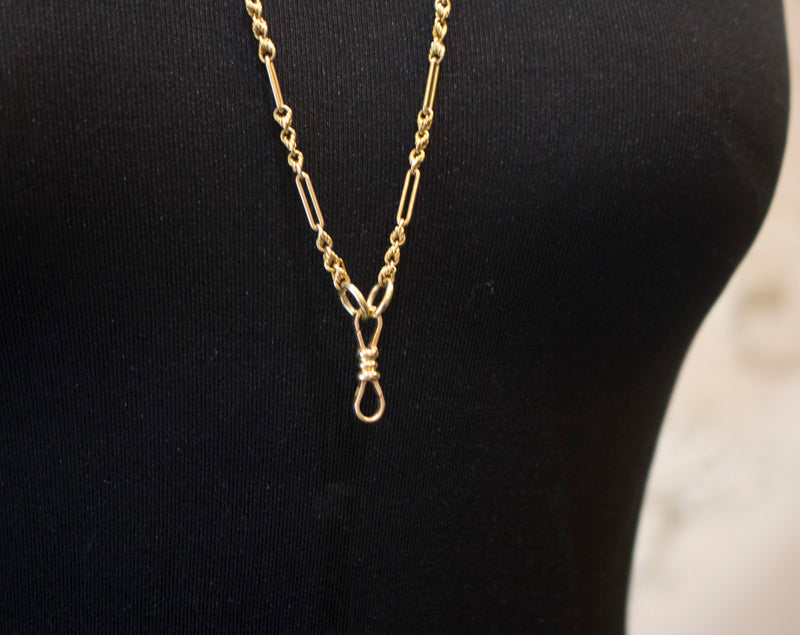 Superb Antique 18ct Edwardian Ornate Guard Chain. Double Dog Clip. English C.1900 32 inches