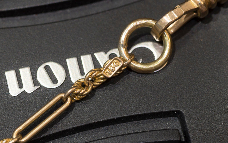 Superb Antique 18ct Edwardian Ornate Guard Chain. Double Dog Clip. English C.1900 32 inches