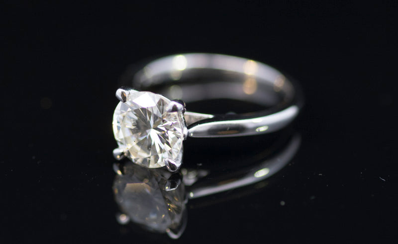 Natural 2.35ct Certificated Diamond Set In Platinum Ring. Certificated Diamond. L, SI2