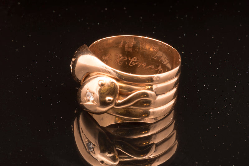 Antique 18ct Gold Double Snake Ring. Diamond Set. London 1918.