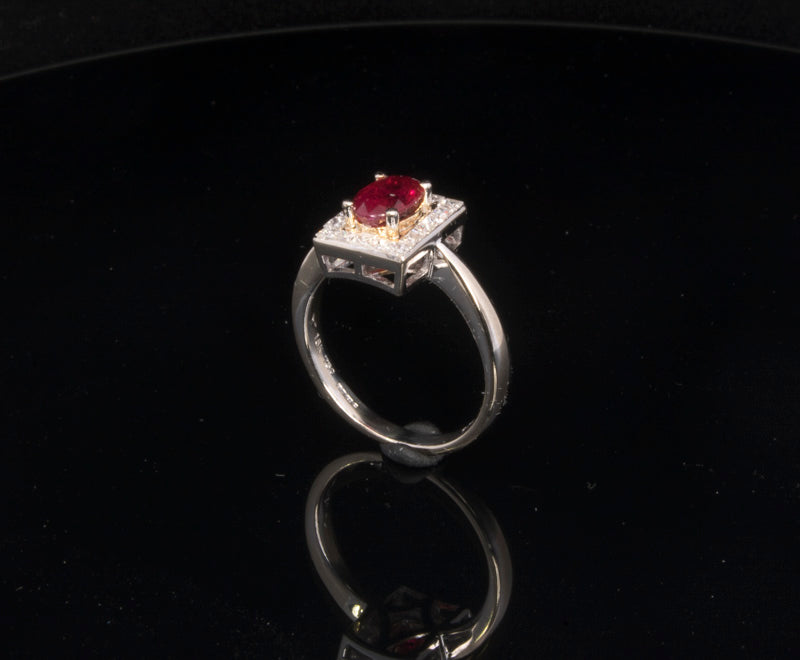 18ct Gold Ruby and Diamond Tablet Ring. Princess Cut Diamonds. Superb Quality. Pre-Loved.