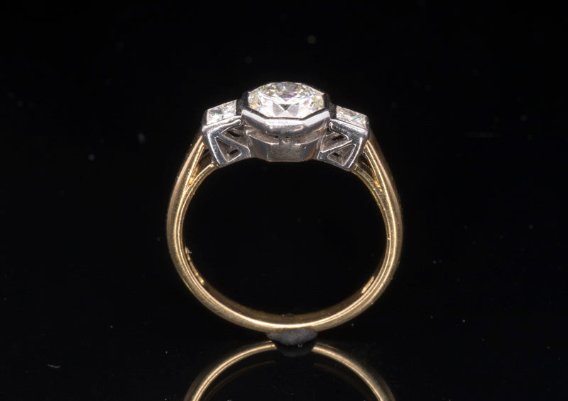 Pre-Loved Art-Deco Style. 18ct Gold Natural Diamond Ring. Octagonal Setting, Princess Diamond Shoulders. 1.00ct centre