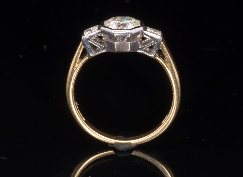 Pre-Loved Art-Deco Style. 18ct Gold Natural Diamond Ring. Octagonal Setting, Princess Diamond Shoulders. 1.00ct centre