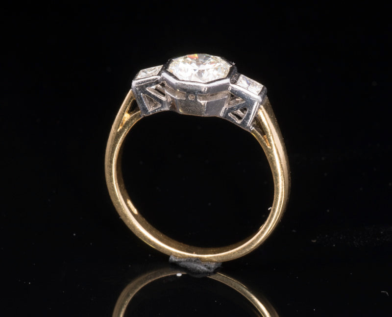 Pre-Loved Art-Deco Style. 18ct Gold Natural Diamond Ring. Octagonal Setting, Princess Diamond Shoulders. 1.00ct centre