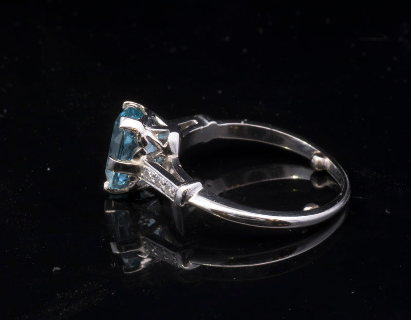 Platinum Art Deco Aquamarine and Diamond Ring. 1.9ct. Diamond Shoulders. Circa 1910