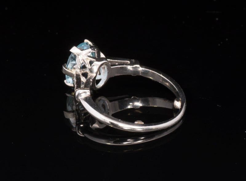 Platinum Art Deco Aquamarine and Diamond Ring. 1.9ct. Diamond Shoulders. Circa 1910