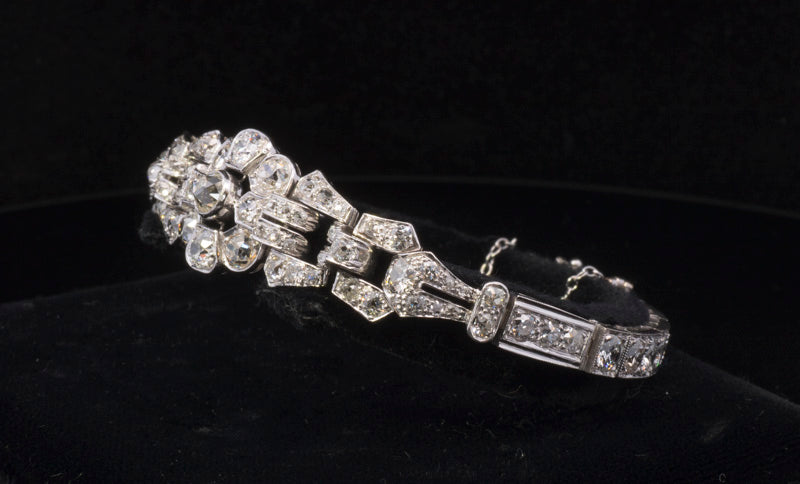 Magnificent Antique Platinum and Diamond Art Deco Bracelet. English Circa 1920. 8.25 Carats