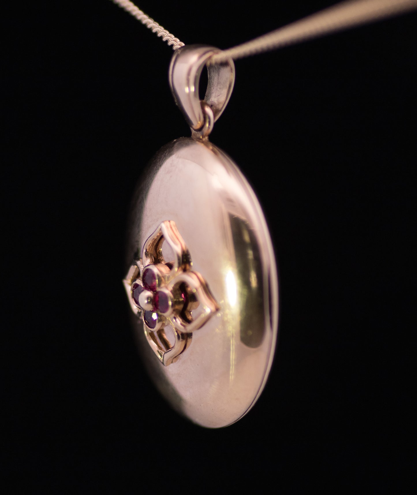 Superb Quality 9ct Gold, Ruby Set Locket. Charles Green & Sons.  Birmingham 1994