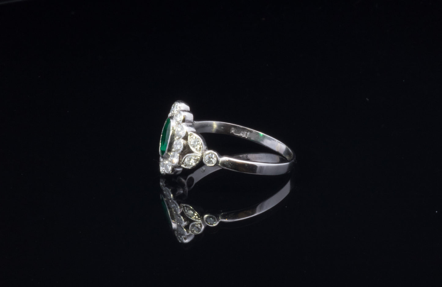 Emerald and Diamond Ring. Vintage Platinum Cluster Ring. Art Deco / Edwardian Style.