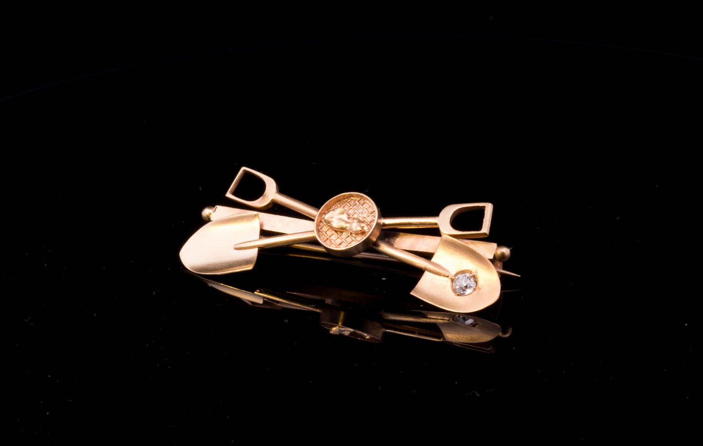 Antique 15ct Gold Prospectors Brooch / Gold Rush Brooch.  Old European Cut Diamond.