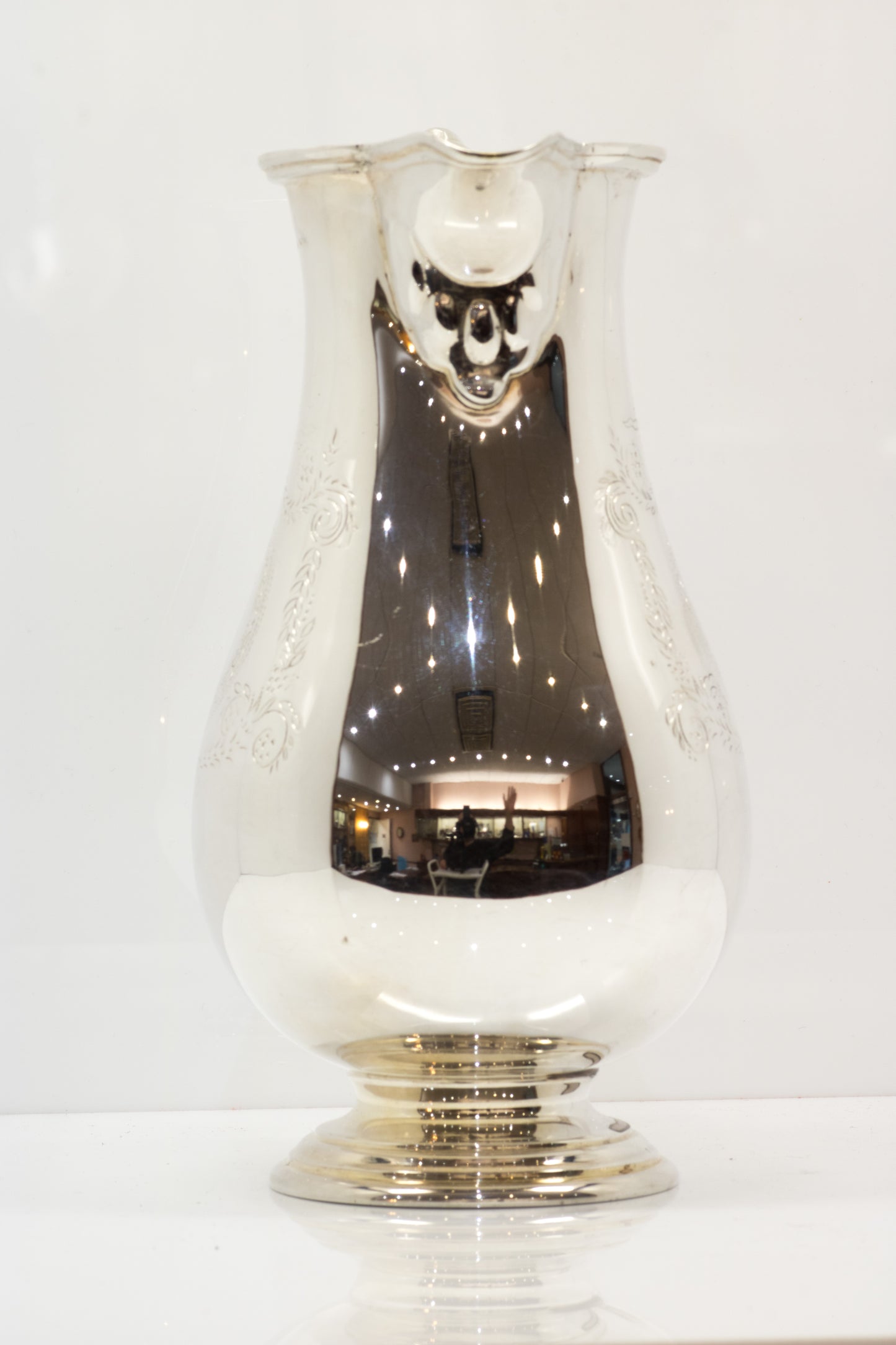 Beautiful Sterling Silver Wine / Claret. Jug Dublin 1967. Maker 'RISL' Royal Irish Silverware Limited.