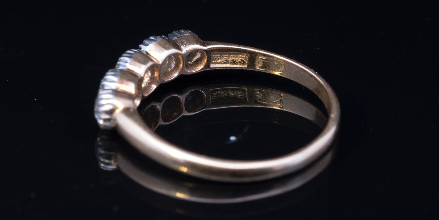 Antique 18ct Gold 5 Stone Diamond Ring. Old European Cut Diamonds.  Late Victorian.