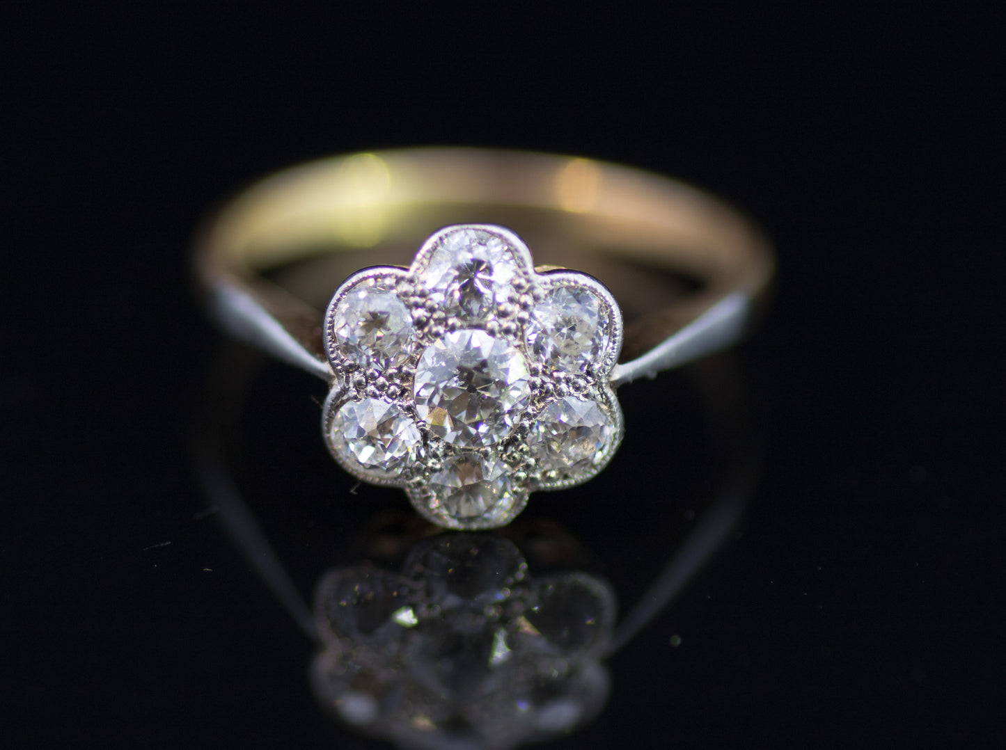 Antique Edwardian 18ct Gold & Platinum Daisy Cluster Old European Cut Diamonds. C1900