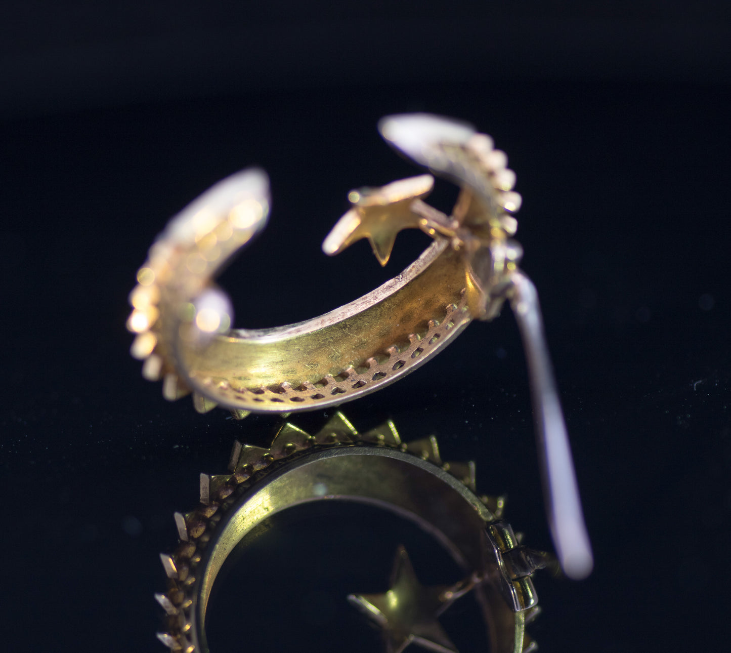 Antique 15ct Gold and Split Pearl Star & Crescent Moon Brooch C.1900. Stunning Condition and Quality.