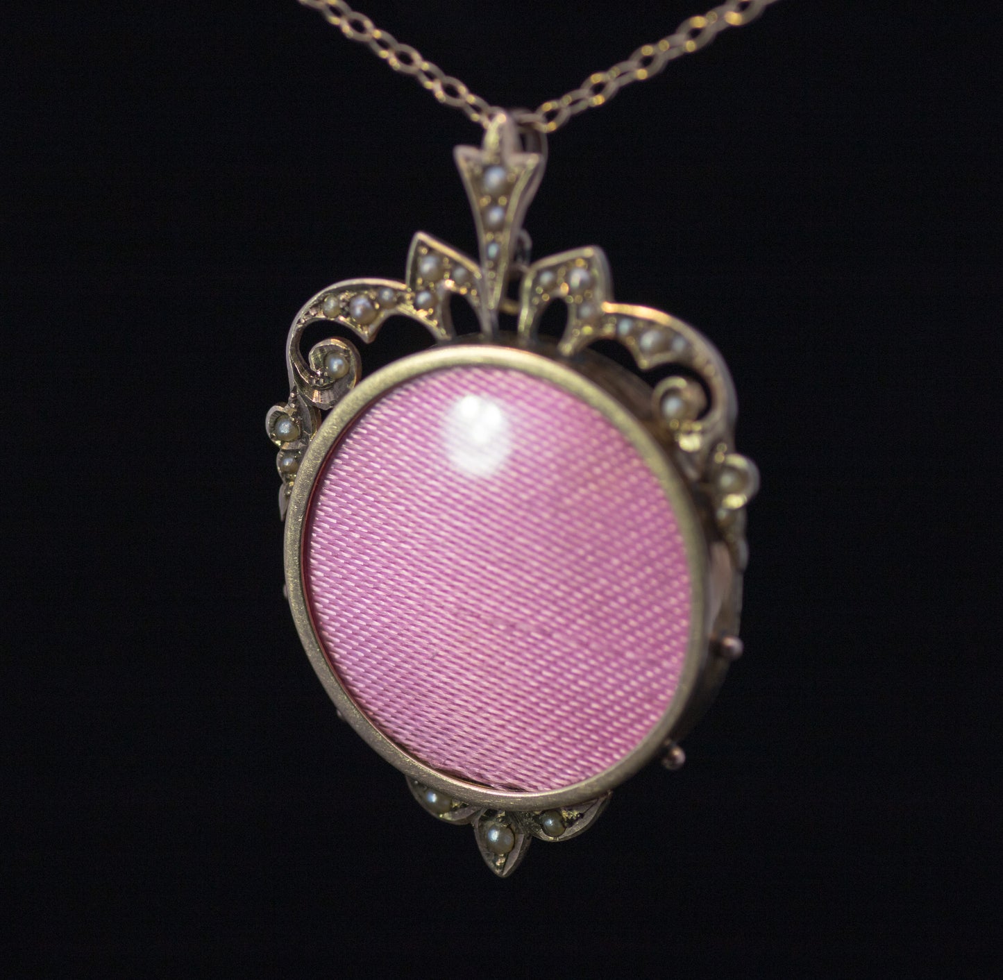 Antique 9ct Gold and Natural Split Pearl Double Picture Locket. English Circa 1900