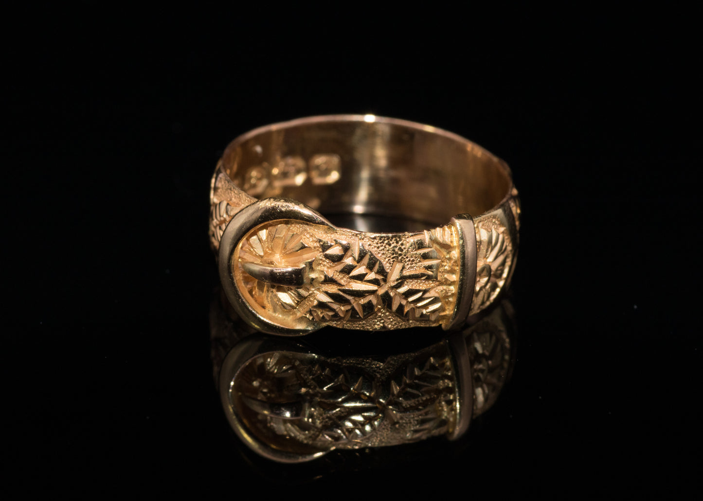 Antique Victorian 18ct Gold Buckle Ring with Fine Floral Motif. Assayed Birmingham 1892. Superb Example.