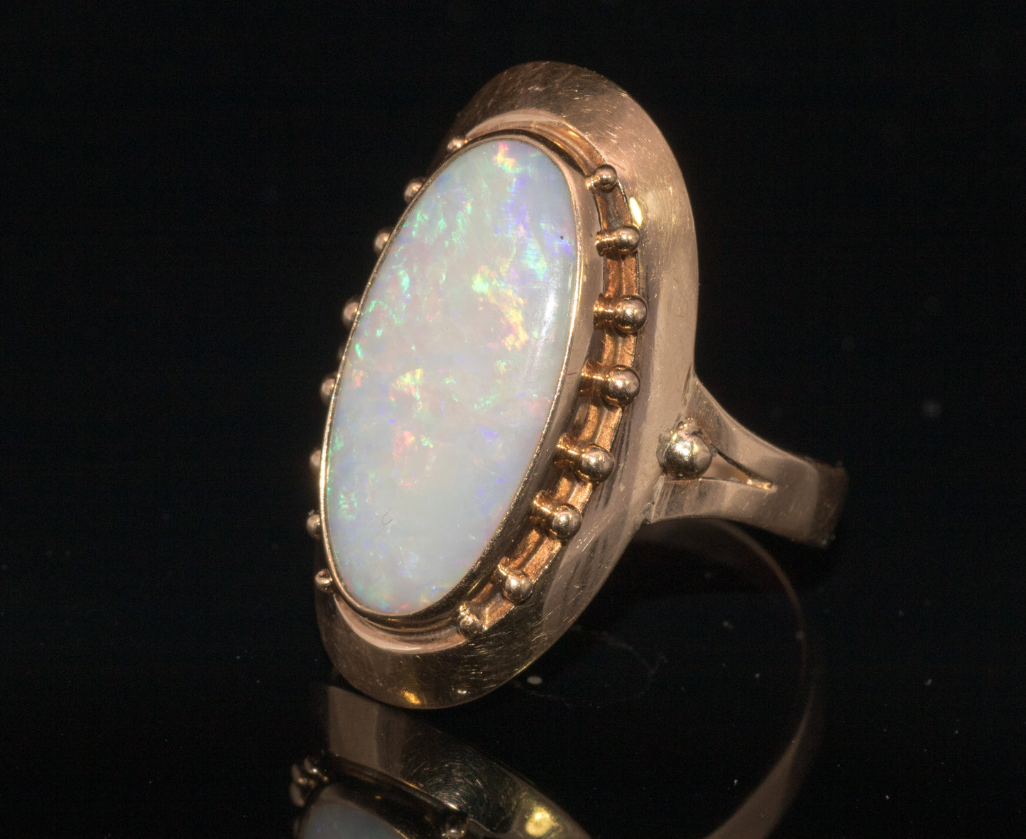Vintage Scandinavian Design 14k Gold Natural Oval Opal Ring.