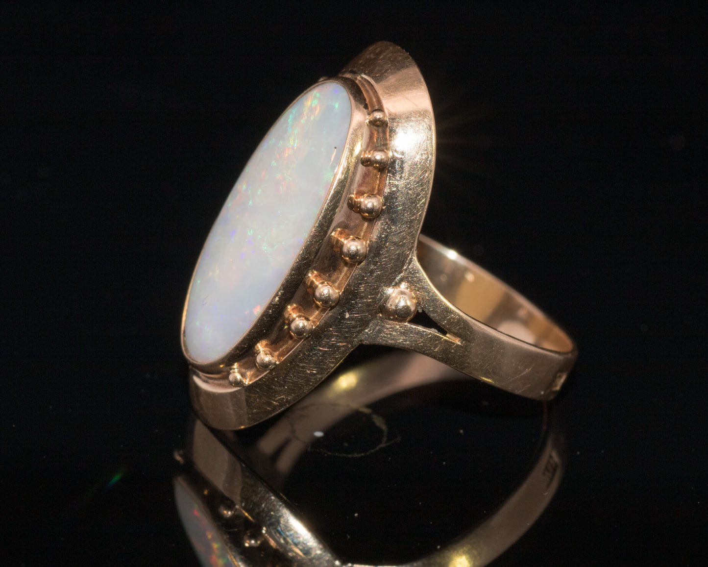 Vintage Scandinavian Design 14k Gold Natural Oval Opal Ring.