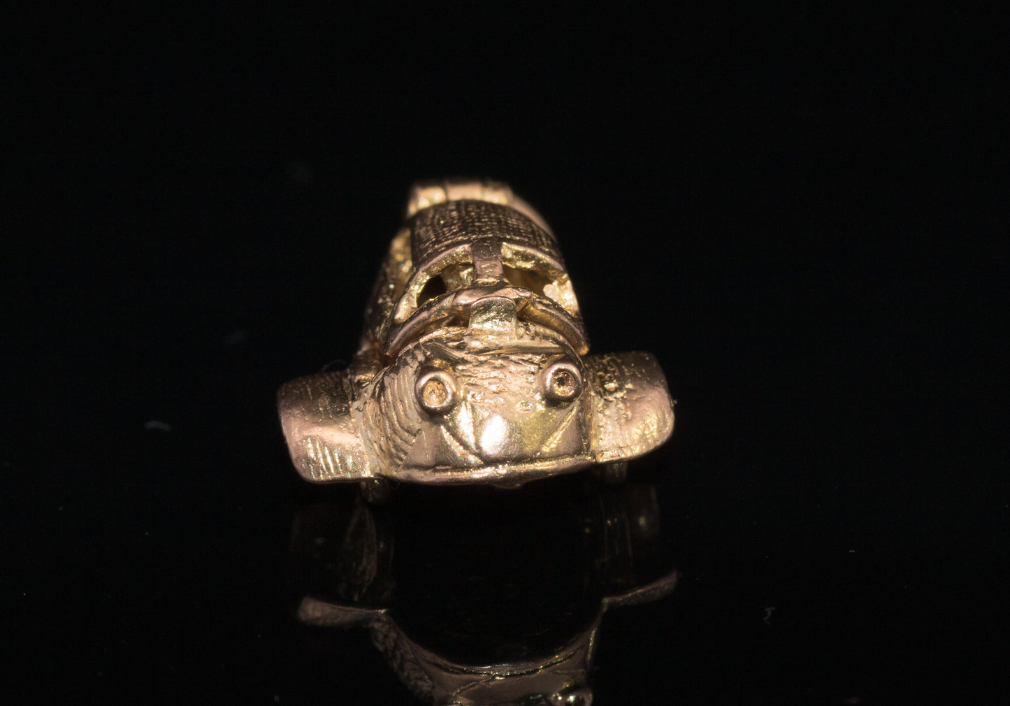 Vintage 9ct 'Messerschmitt KR200' Charm / Pendant. Hallmarked London 1971.