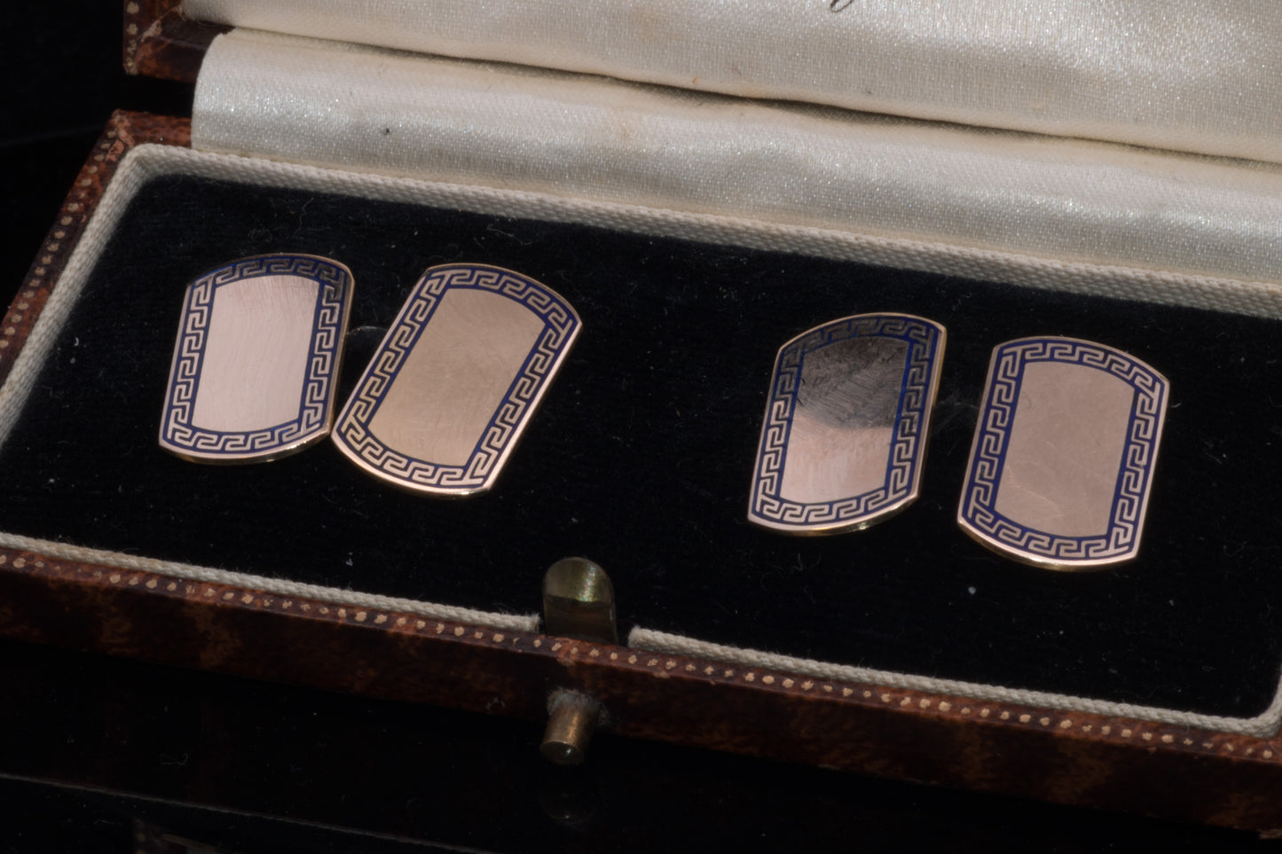 Art Deco 9ct Gold  Blue Enamel Cufflinks. Attractive Grecian Style Decoration.