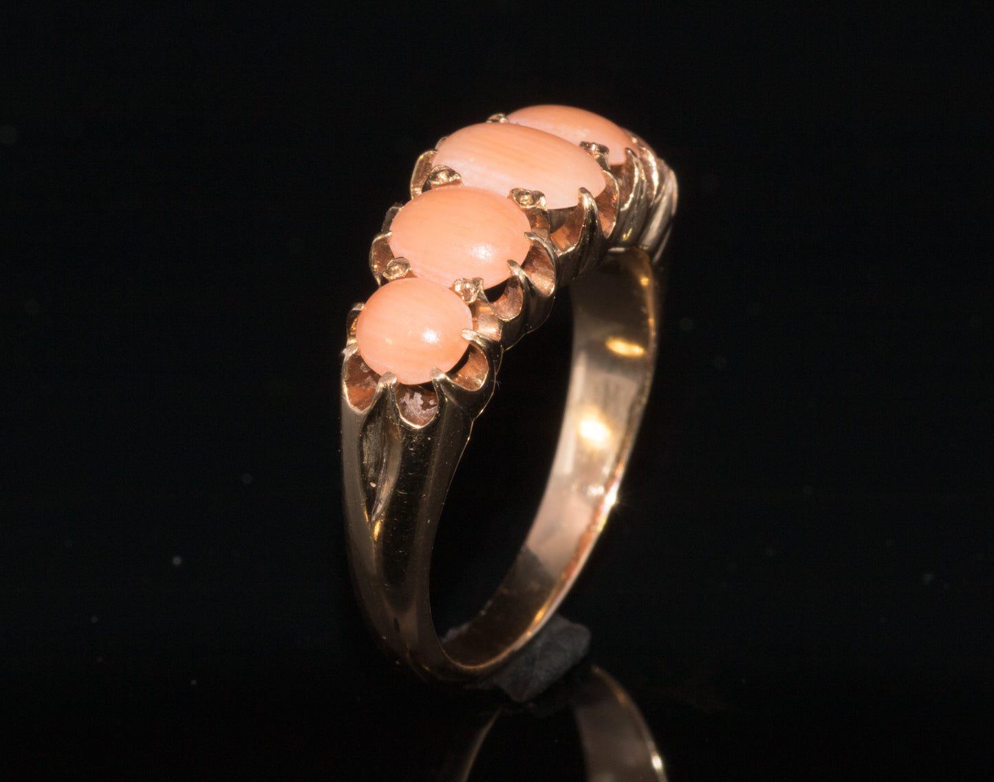 Antique 15ct Gold Victorian Carved 5 Stone Coral Ring C.1880s