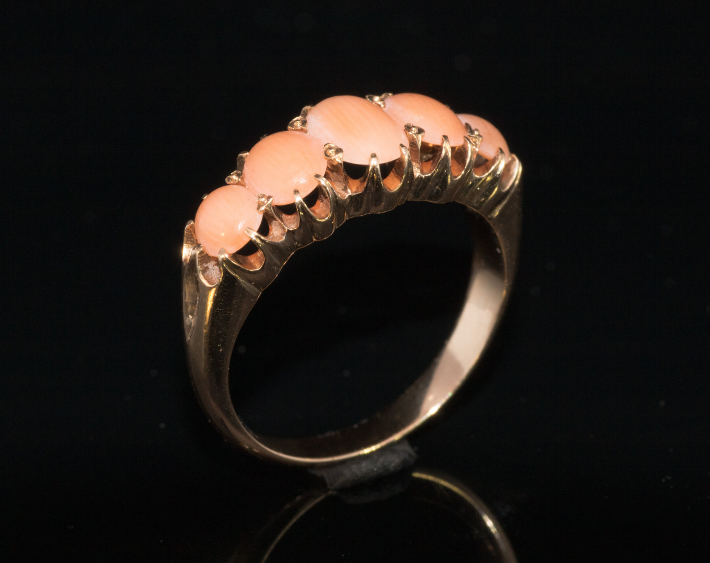 Antique 15ct Gold Victorian Carved 5 Stone Coral Ring C.1880s