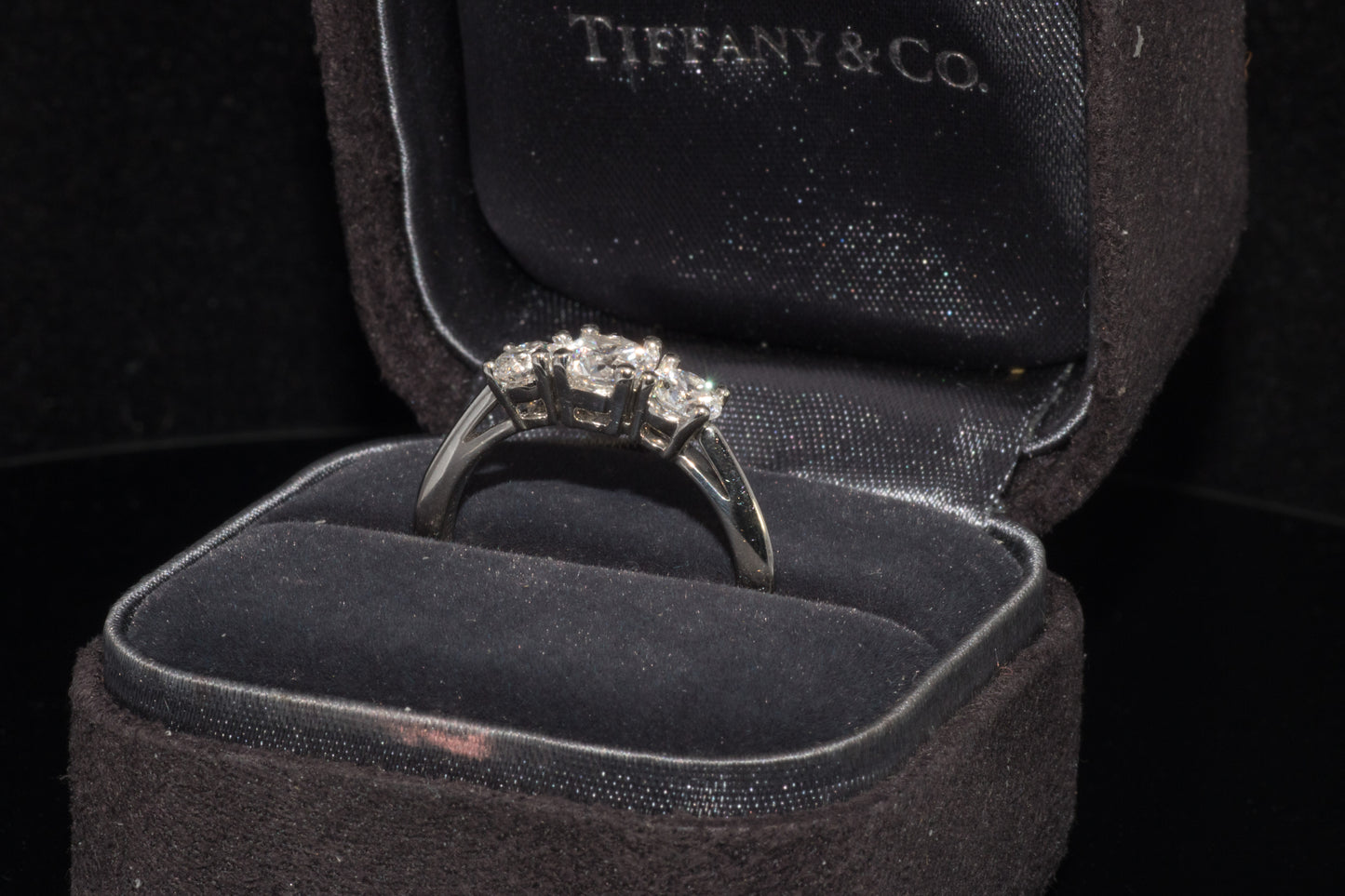 Tiffany & Co. Stunning Platinum 3 Stone Diamond Trilogy Ring. Certificated. 1.26 Carats.