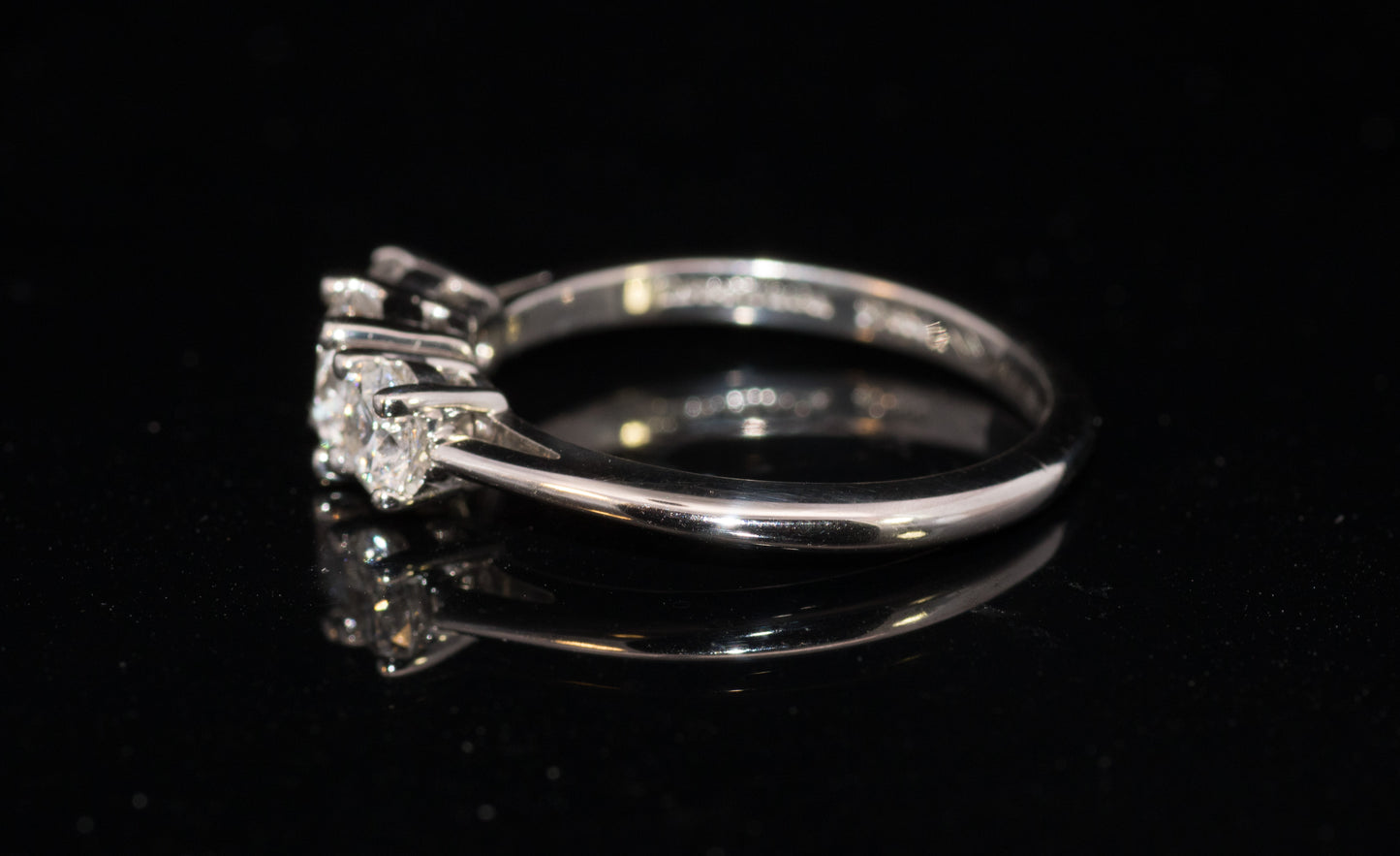Tiffany & Co. Stunning Platinum 3 Stone Diamond Trilogy Ring. Certificated. 1.26 Carats.