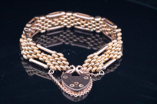 Antique 9ct Edwardian Gate Bracelet. Fantastic Condition C.1900s