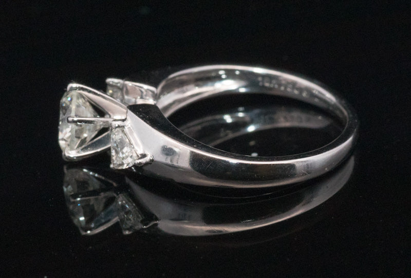 Vintage 18ct Gold and Diamond Ring. Trillion Cut Diamond Shoulders 1.37ct total From Harrods Knightsbridge