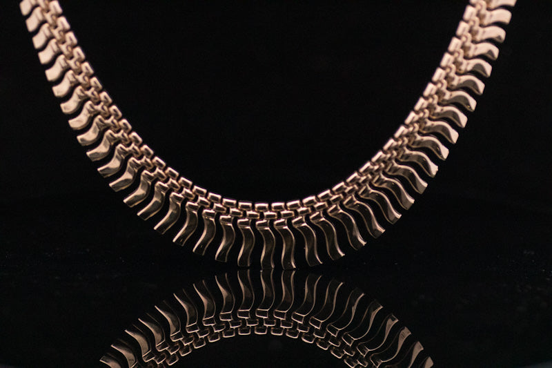 Vintage 9ct Gold Cleopatra or Fringe Collarette. Assayed in 1991.