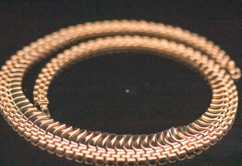 Vintage 9ct Gold Cleopatra or Fringe Collarette. Assayed in 1991.