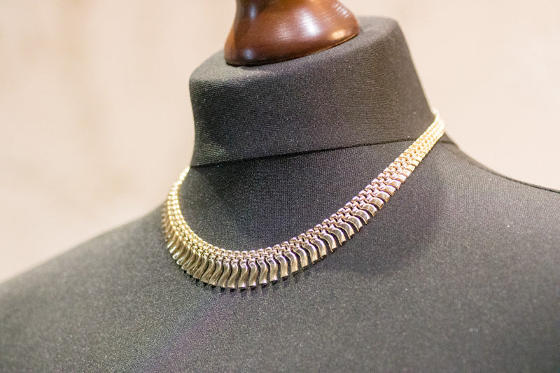 Vintage 9ct Gold Cleopatra or Fringe Collarette. Assayed in 1991.