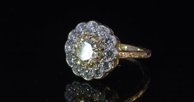 Unique 18ct and Platinum 1.66ct Fancy Yellow Diamond Cluster Ring. 2.94ct Total.