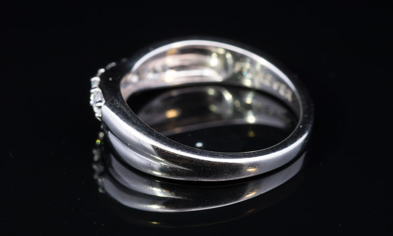 Pre-Loved Certified Natural Diamond Crossover Half Eternity Platinum Ring. 0.28 Carats.
