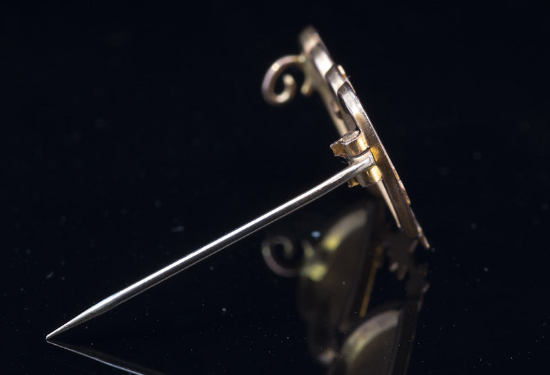 Antique 9ct 'Mizpah' Brooch. Edwardian Circa 1900s. Late Victorian, Early Edwardian.