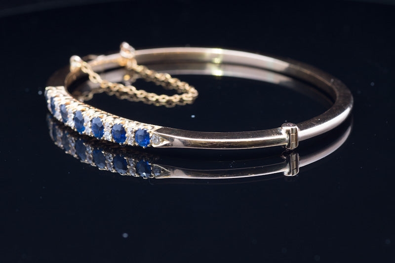 Superb Antique Sapphire and Diamond 18ct Gold Hinged Bangle C.1900. Original Case.