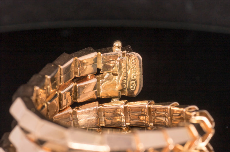 Vintage 18ct Gold Mid-Century Articulated `Dragon Scale` Bracelet. Italian Circa 1960. 7.7 Inches.