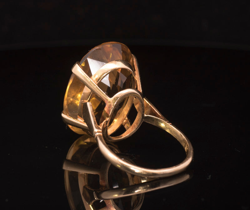 Vintage 18ct Gold Golden Citrine Dress Ring. 24cts. Hallmarked London 1972.