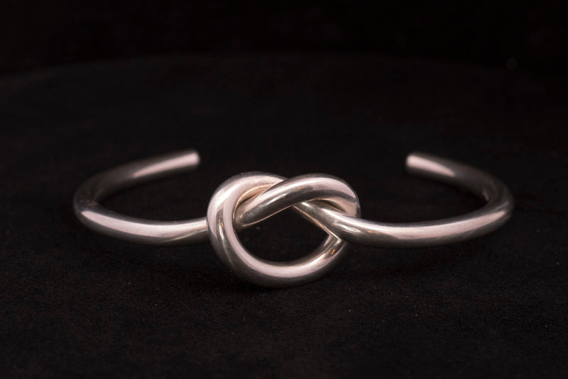 Pre-Loved Sterling Silver Georg Jensen Lovers Knot Bangle. A44B
