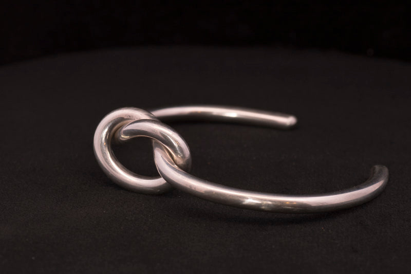 Pre-Loved Sterling Silver Georg Jensen Lovers Knot Bangle. A44B