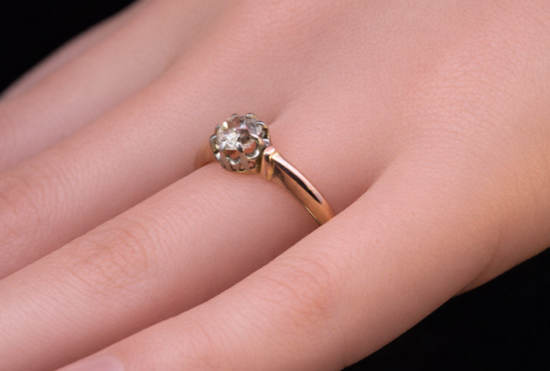 Victorian Solitaire Diamond Ring. 18ct Rode Gold. Old European Cut Diamond. 0.66ct