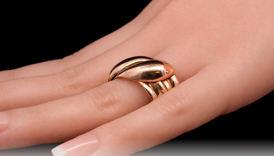 9ct Rose Gold Double Snake Ring. Pre-Loved. Hallmarked Birmingham 1918