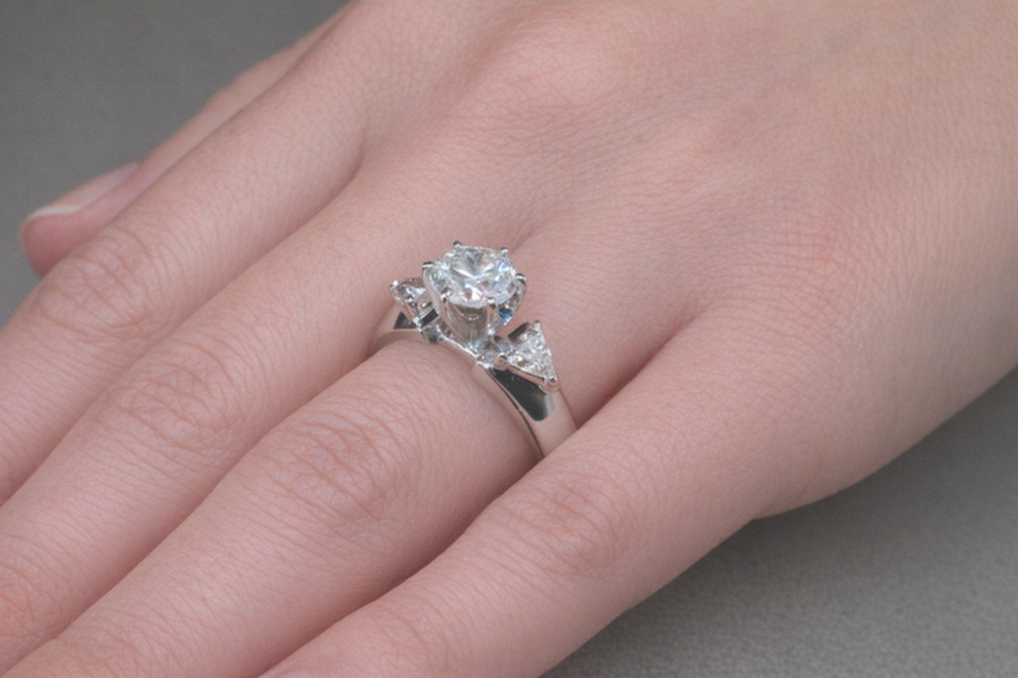 Vintage 18ct Gold and Diamond Ring. Trillion Cut Diamond Shoulders 1.37ct total From Harrods Knightsbridge