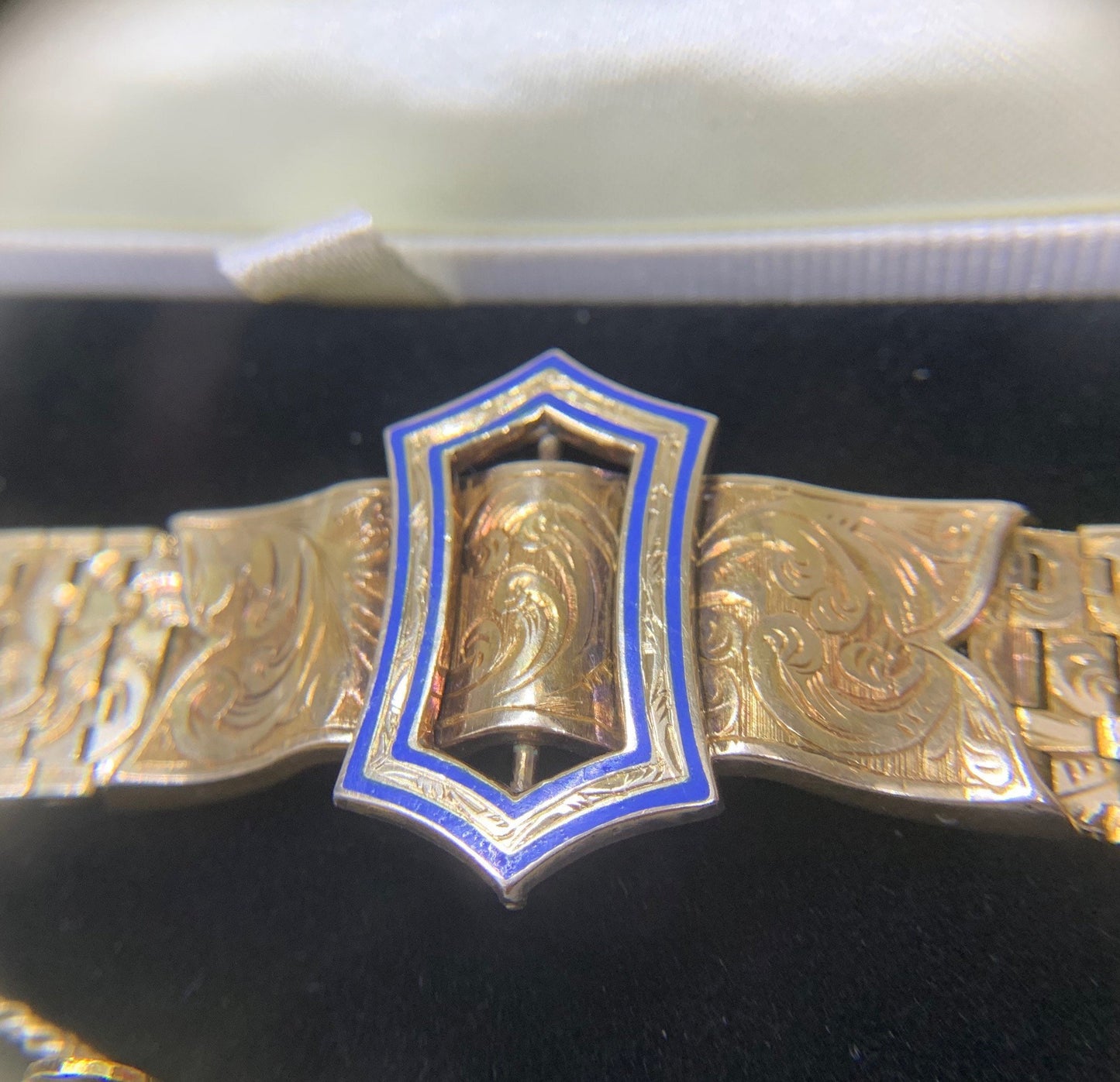 Antique 15ct Gold Enamel Buckle Bracelet. Stunning Rare Survivor. English 1870 - 1880