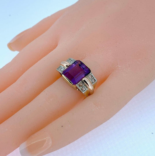 1950's Art Deco Cocktail Ring. 18ct Yellow & Rose Gold Natural Amethyst and Diamond Ring.