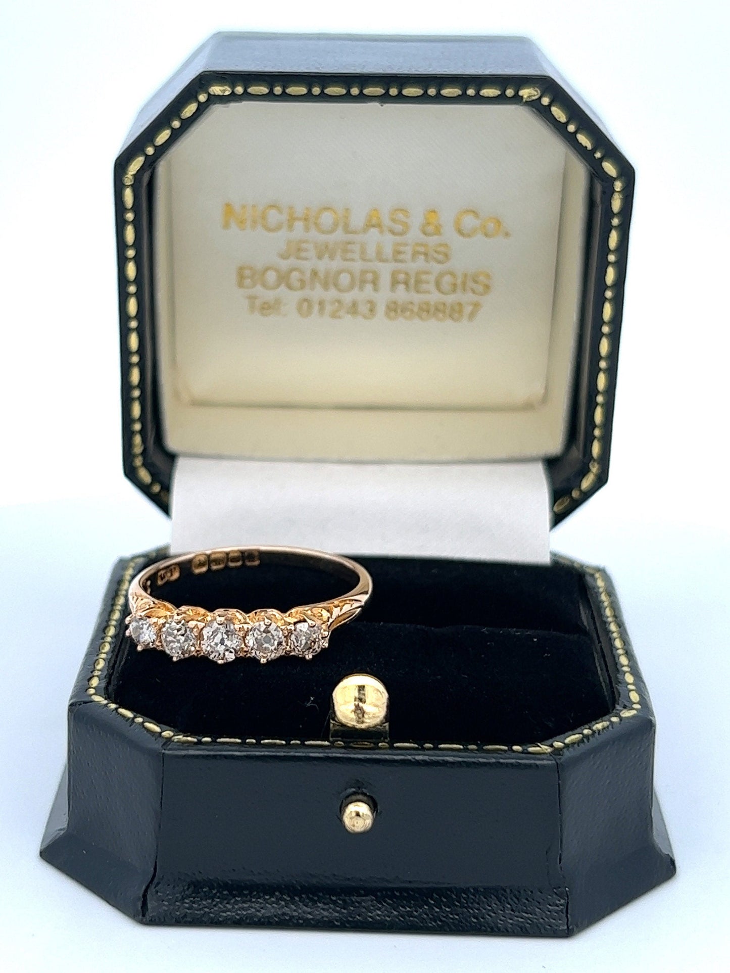 Antique Carved Five Stone Diamond 18ct Gold Ring. English. Hallmarked London 1887. Crisp Example.