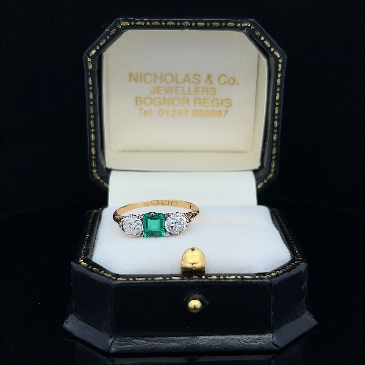 Antique Certificated Colombian Emerald and Diamond 18ct Gold Carved Ring. English Hallmarked 1899.