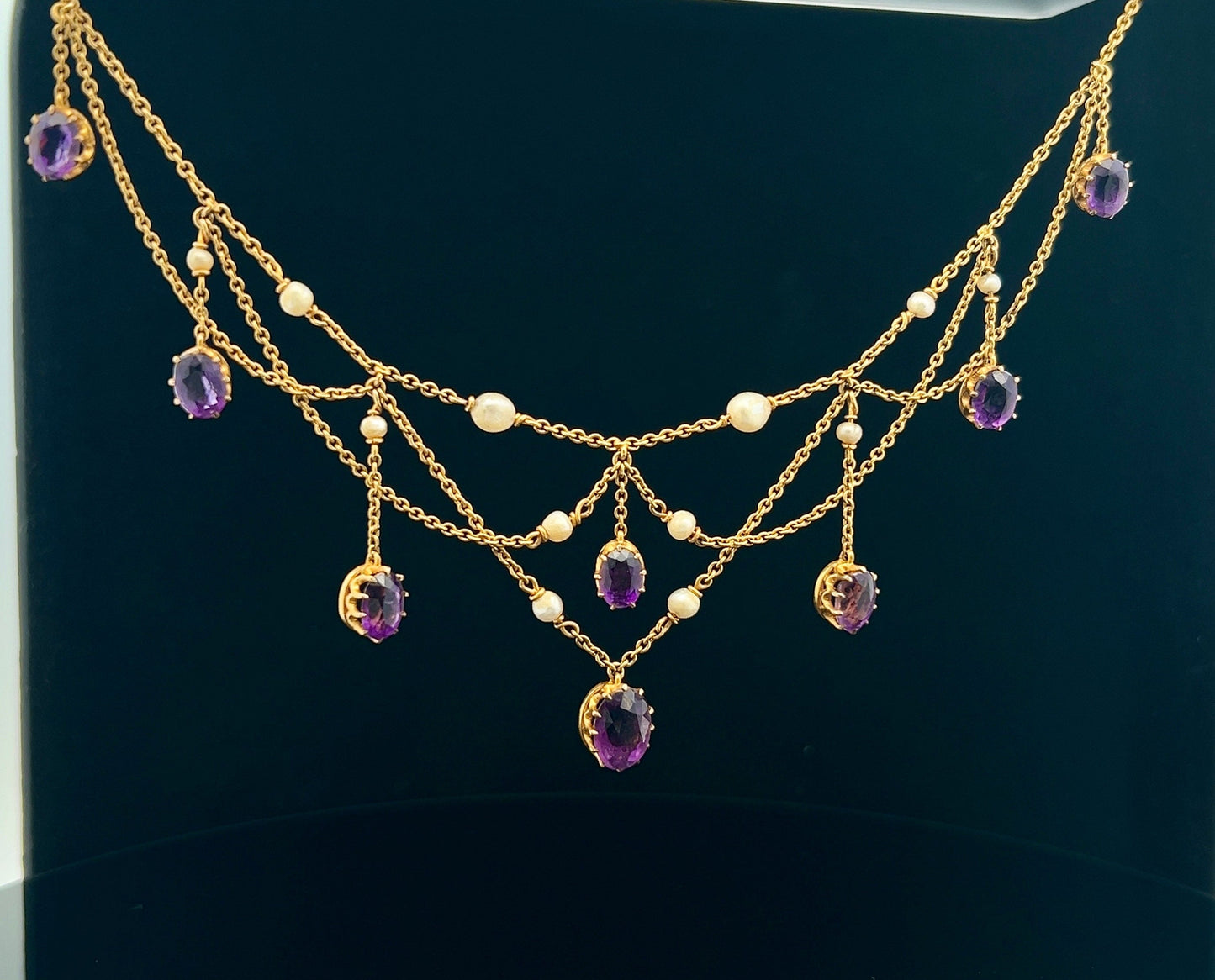 Antique Art Nouveau Amethyst and Seed Pearl 15ct Gold Fringe / Festoon Necklace. Arts & Crafts. Circa 1905