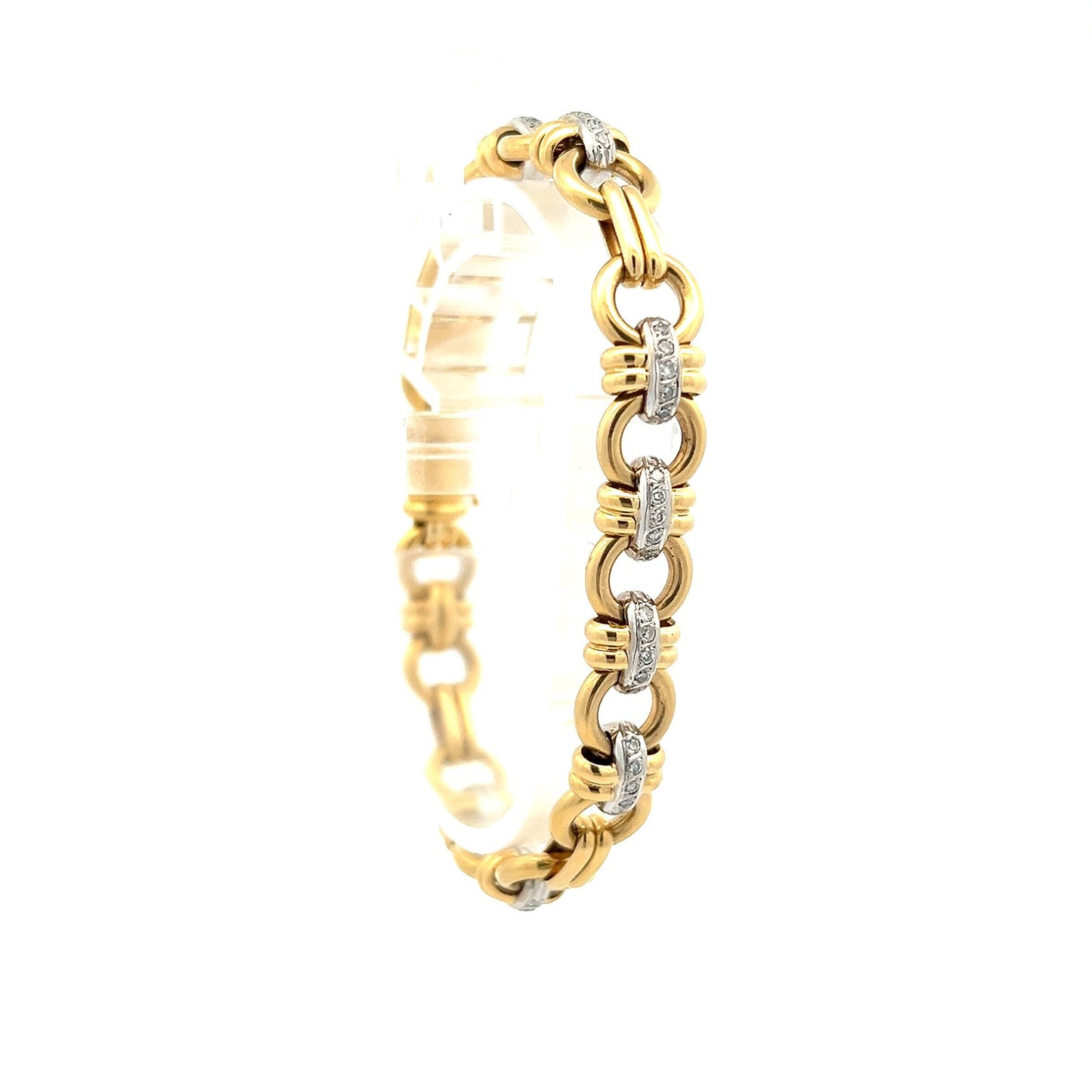 Vintage Diamond Set 18ct Gold Bracelet. Fabulous Quality.